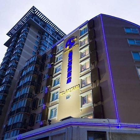 Beijing Starmoon Hotel Bagian luar foto